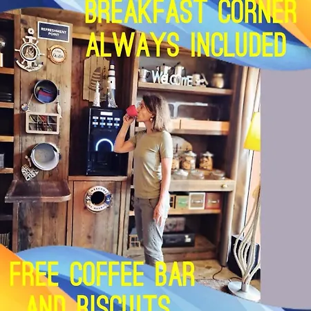 Casa Dorita - Free Breakfast Corner 8-12 מלון קרביה